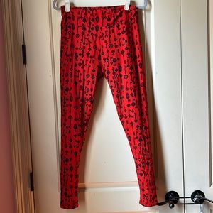 LuLaRoe buttery soft leggings. Tall&Curvy- Like new. Bundle & make me an offer!